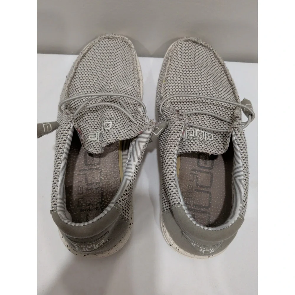 Hey Dude Wally Sox Shoes Mens Sz 7 Slip On Casual Comfort Round Toe Low Top Gray